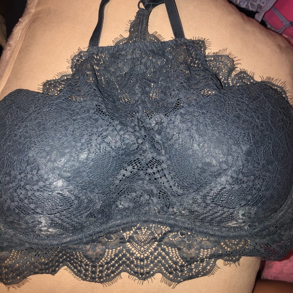 High neck lace bra